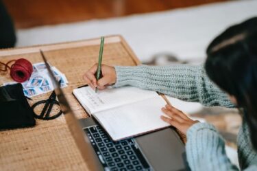 【永久保存版】英語学習の始め方・語彙力強化とインプットとアウトプットの最短メソッド5選